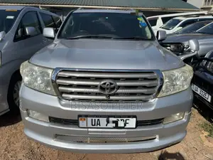 Toyota Land Cruiser 4.6 V8 ZX 2009 Silver