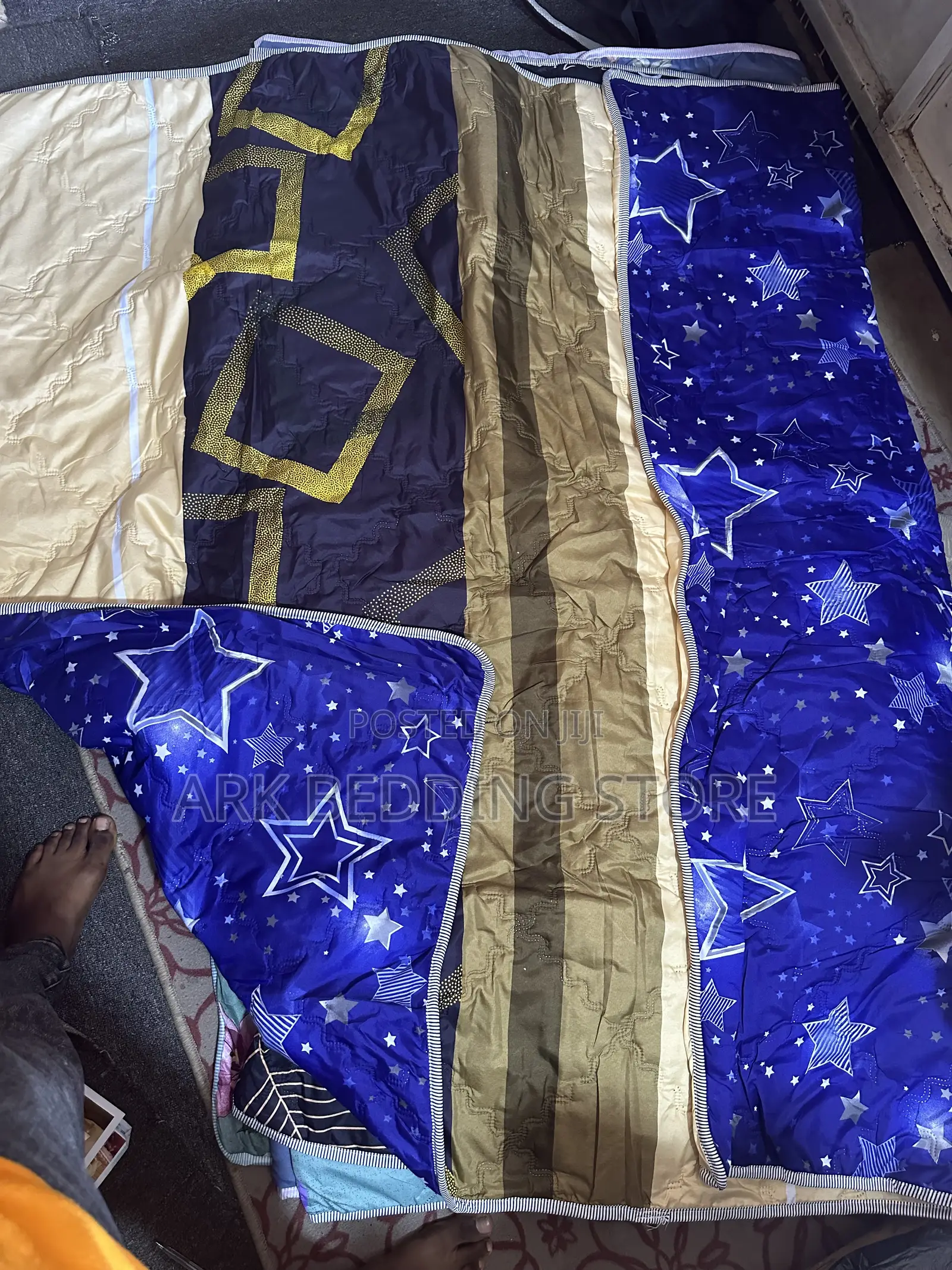 Light-Weight Bedding Cover