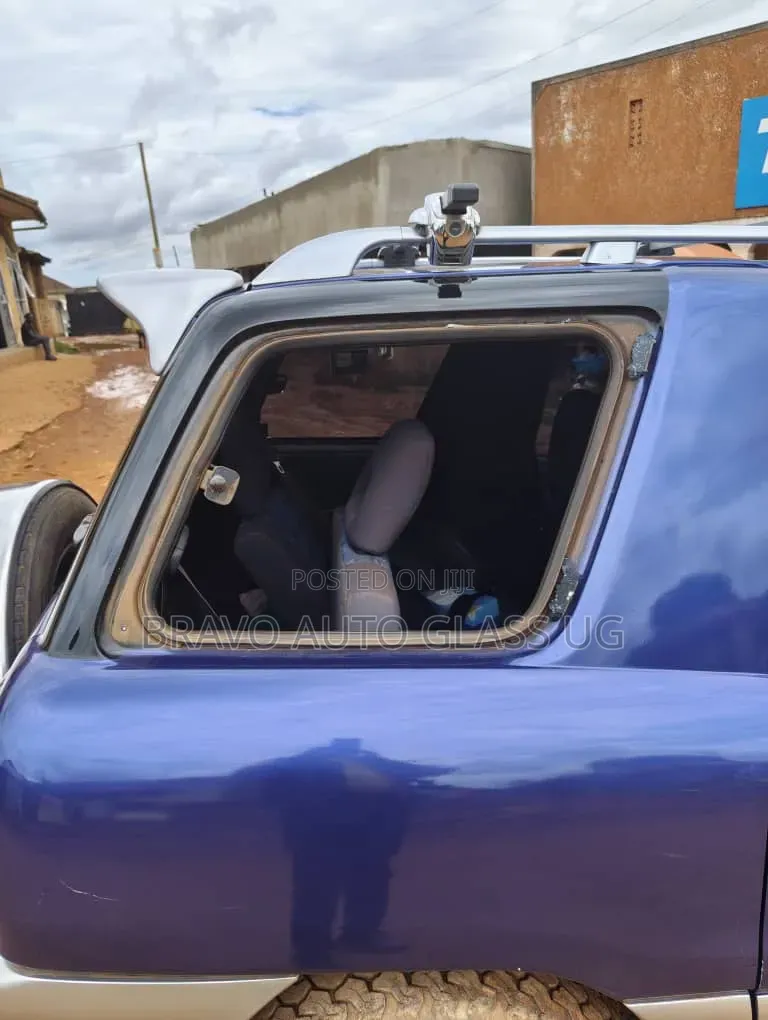 Car Windscreen Replacement Service