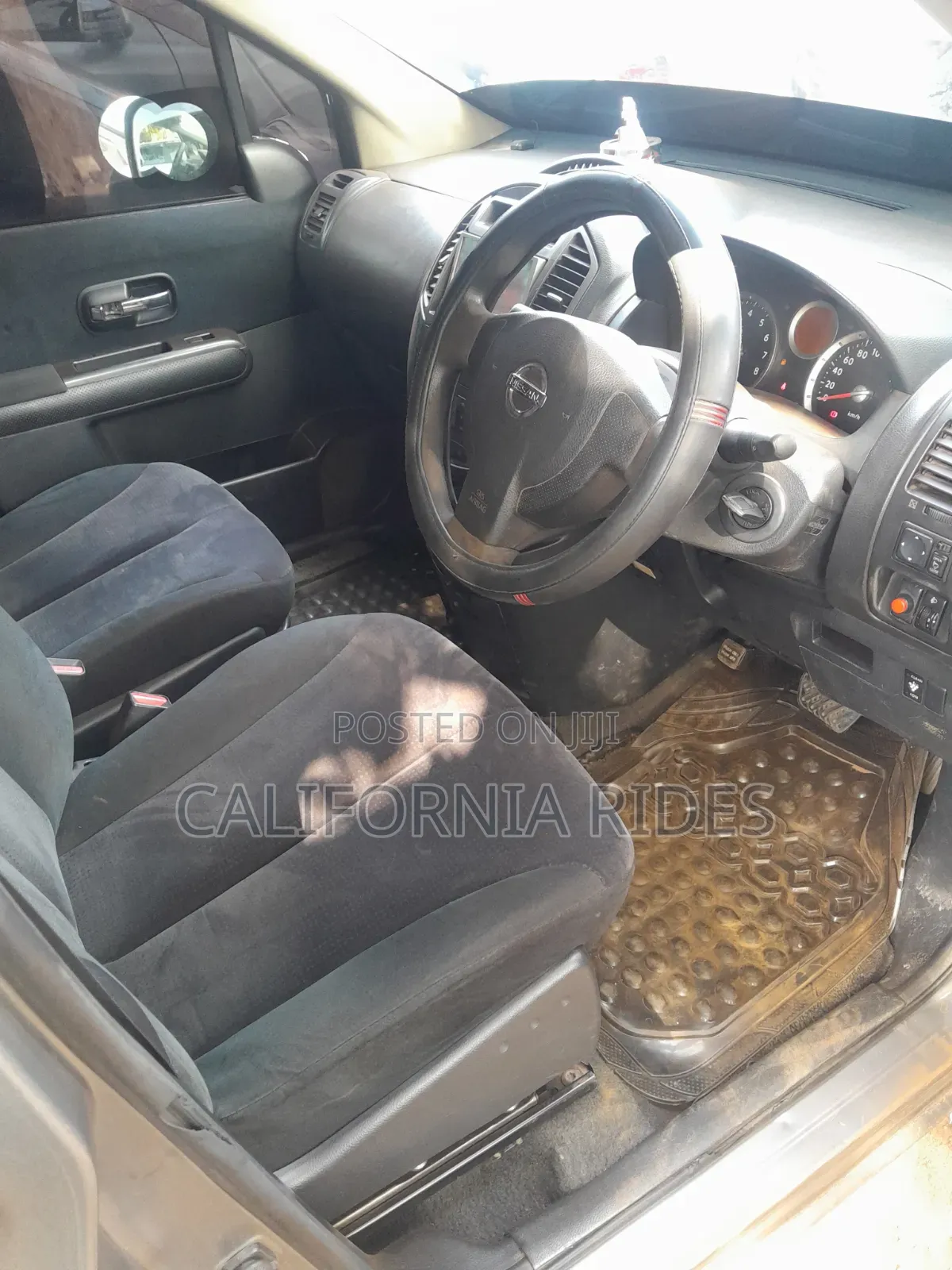 Nissan Lafesta 2002 Gray