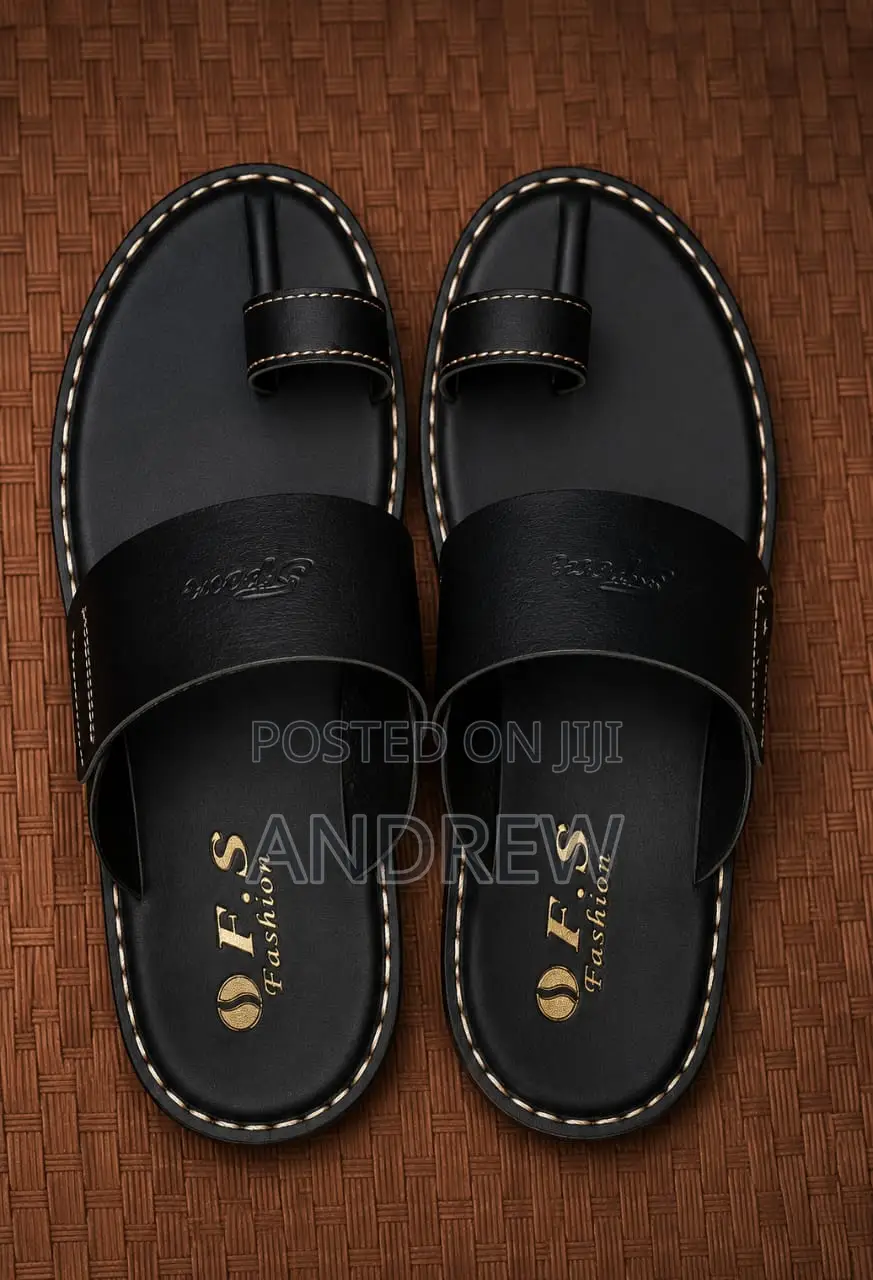 Classic Black Leather Men’S Slippers / Sandals