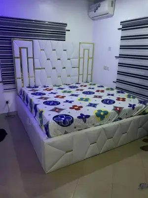 Geometry Bed 5x6 and 6x6 Is Available