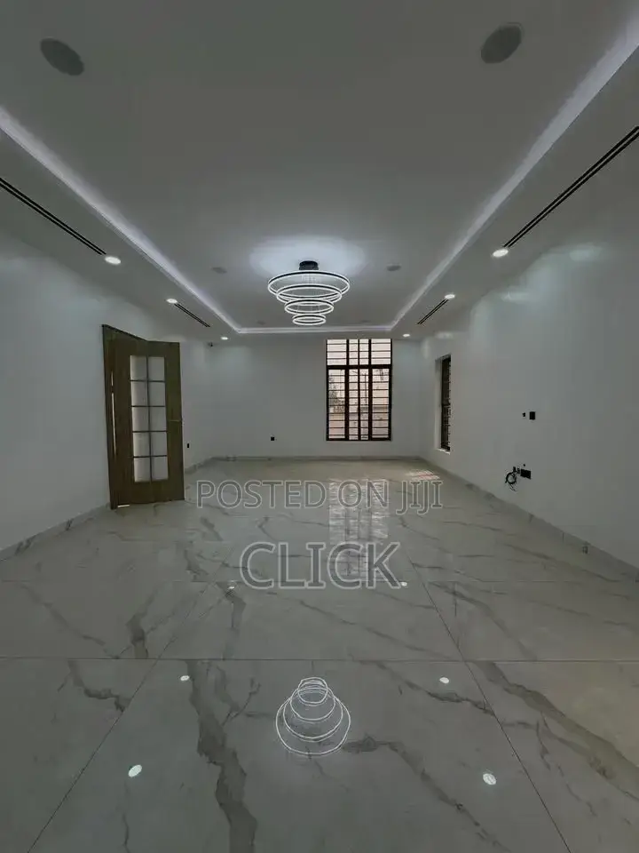 4bdrm Duplex in Muyenga, Makindye for rent