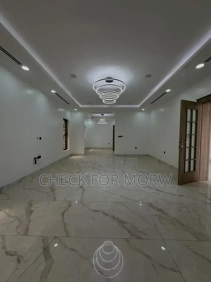 4bdrm Duplex in Muyenga, Makindye for rent