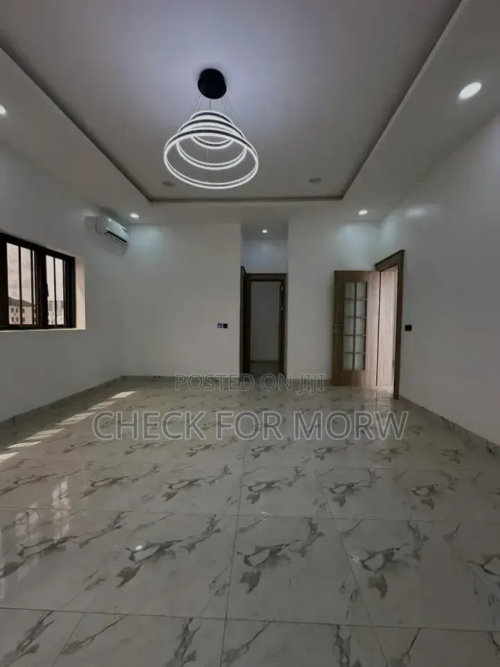 4bdrm Duplex in Muyenga, Makindye for rent