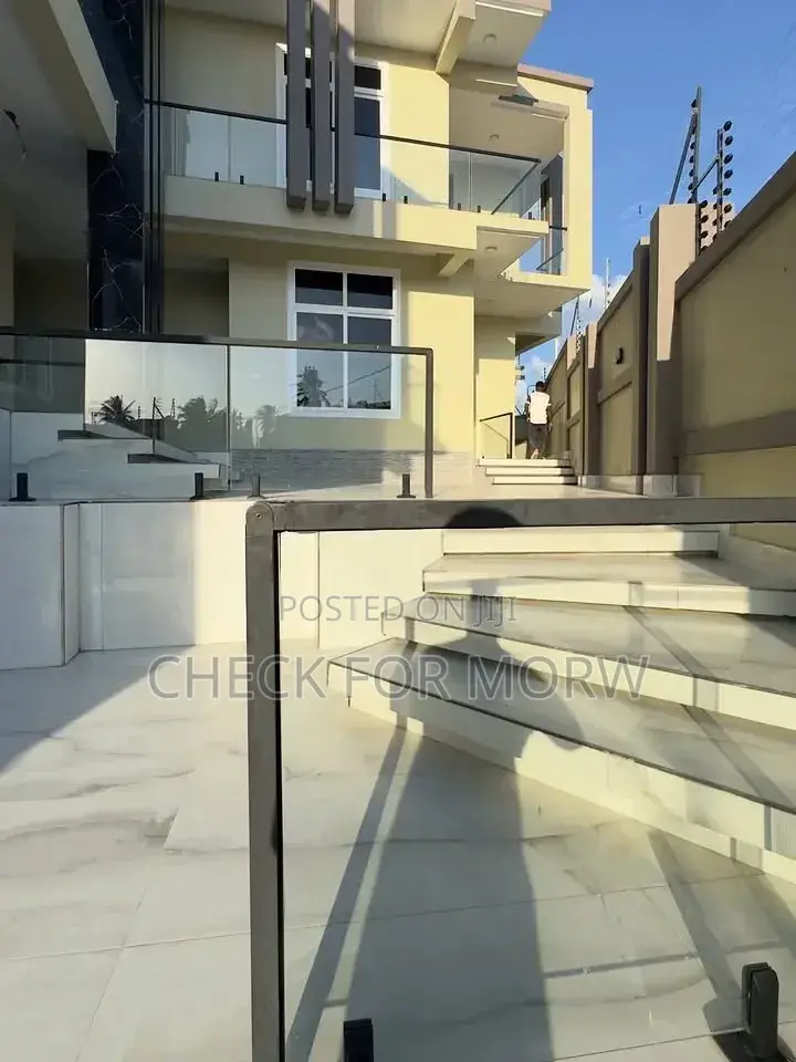 5bdrm Duplex in Ntinda, Nakawa for rent