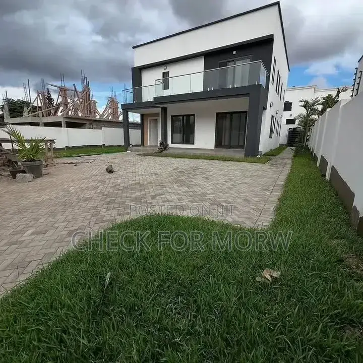 5bdrm Duplex in Kira, Nakawa for rent