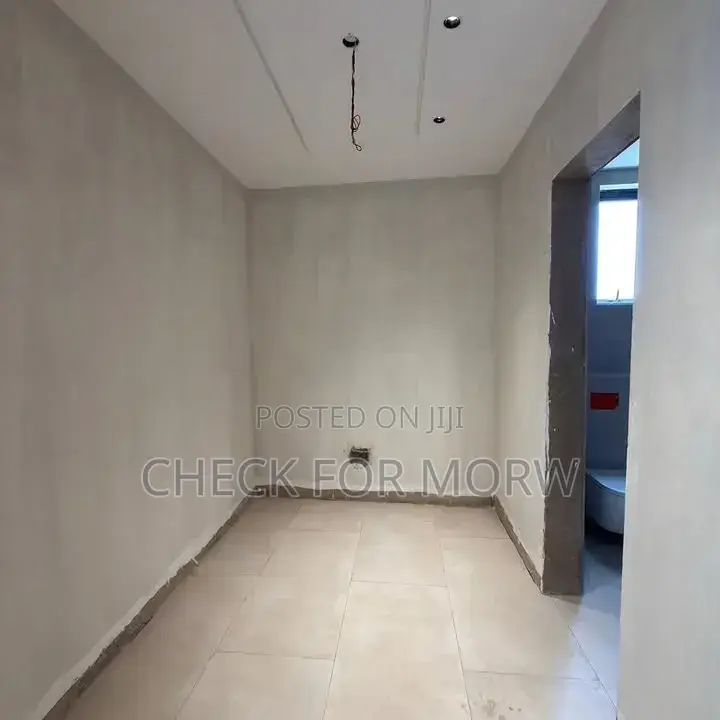 5bdrm Duplex in Munyonyo, Makindye for rent