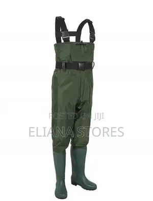 Heavy-Duty Waterproof Fishing Chest Wader With Rubber Boots