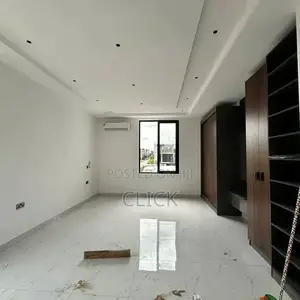 5bdrm Duplex in Munyonyo, Makindye for rent