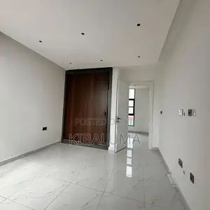 5bdrm Duplex in Munyonyo, Makindye for rent