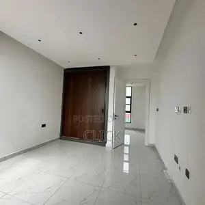 5bdrm Duplex in Munyonyo, Makindye for rent