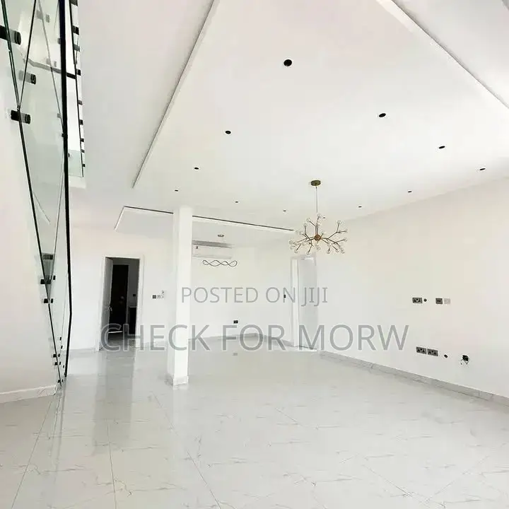 5bdrm Duplex in Munyonyo, Makindye for rent