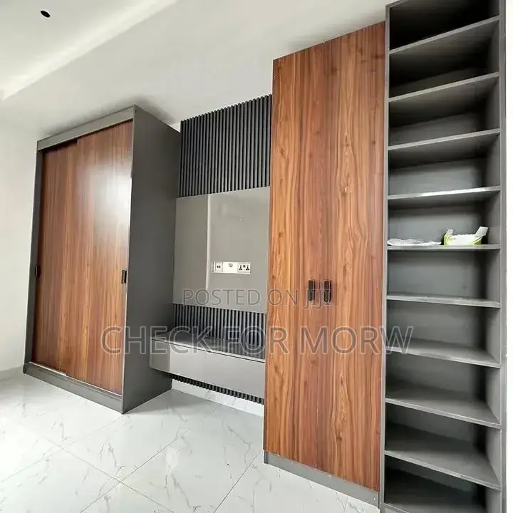 5bdrm Duplex in Munyonyo, Makindye for rent