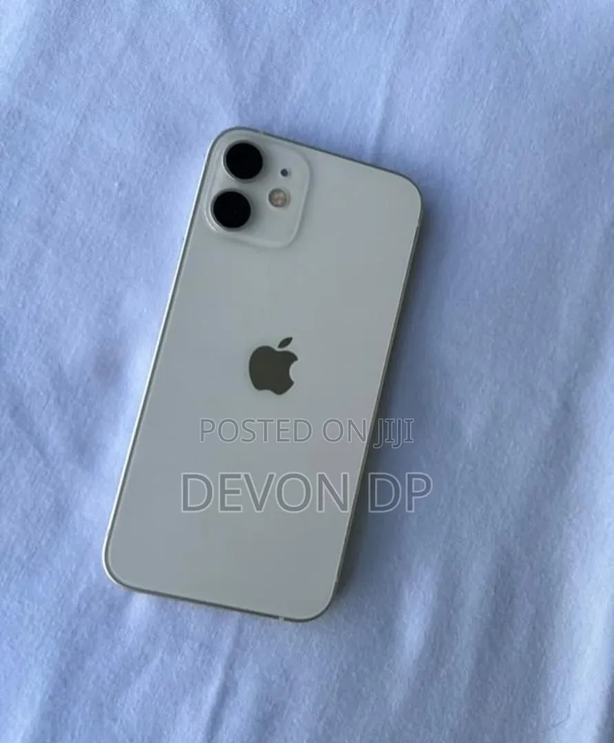 New Apple iPhone 12 64 GB White