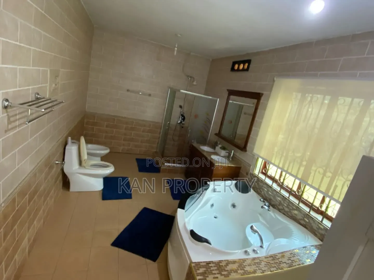 Furnished 4bdrm Duplex in Ntinda, Central Division for rent
