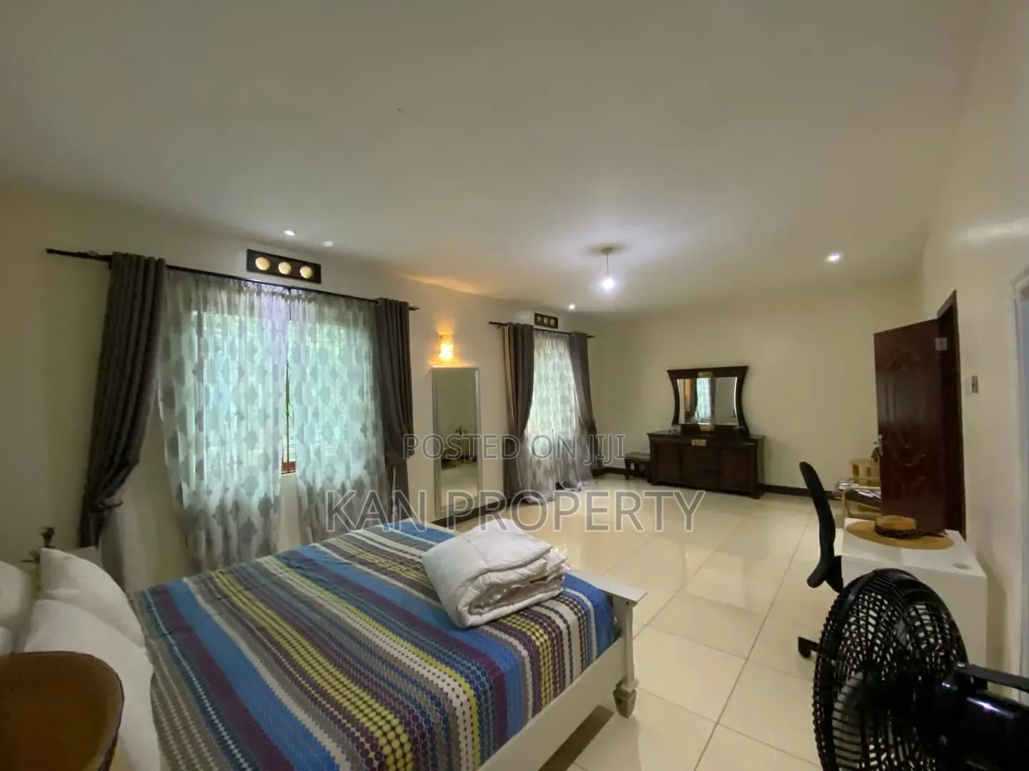 Furnished 4bdrm Duplex in Ntinda, Central Division for rent