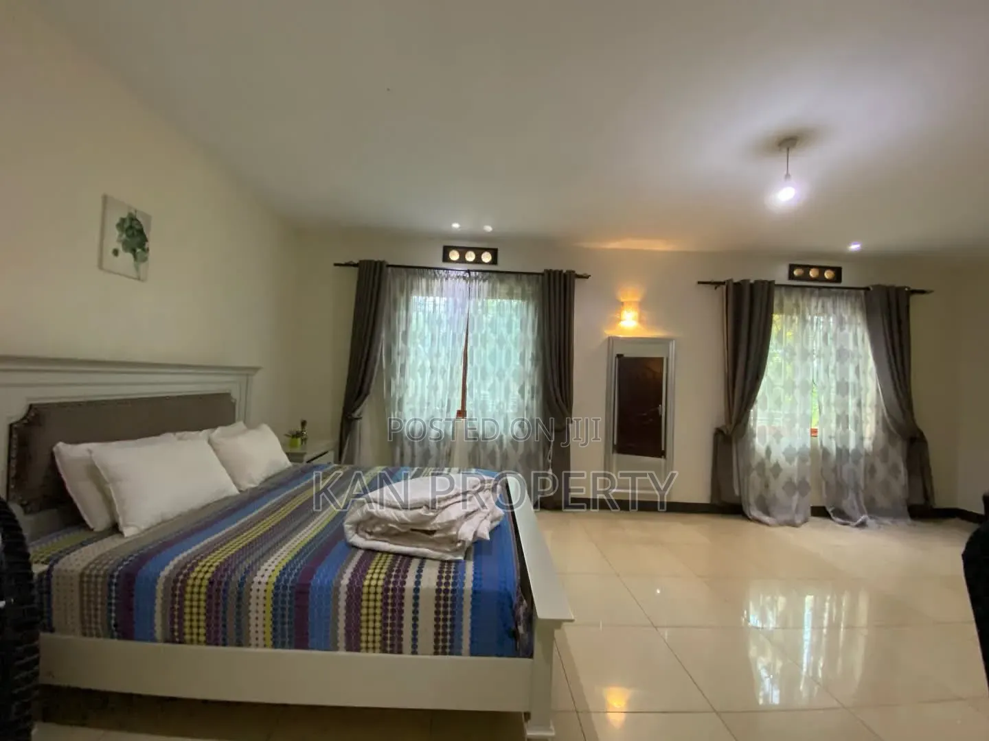 Furnished 4bdrm Duplex in Ntinda, Central Division for rent