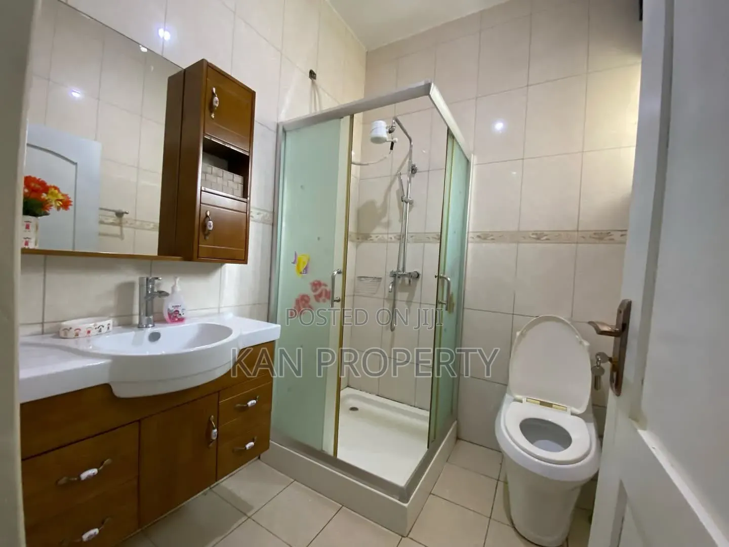 Furnished 4bdrm Duplex in Ntinda, Central Division for rent