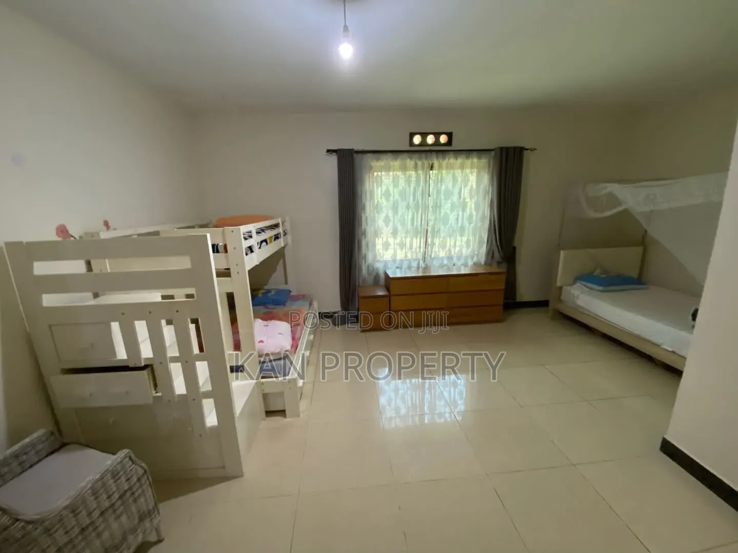 Furnished 4bdrm Duplex in Ntinda, Central Division for rent