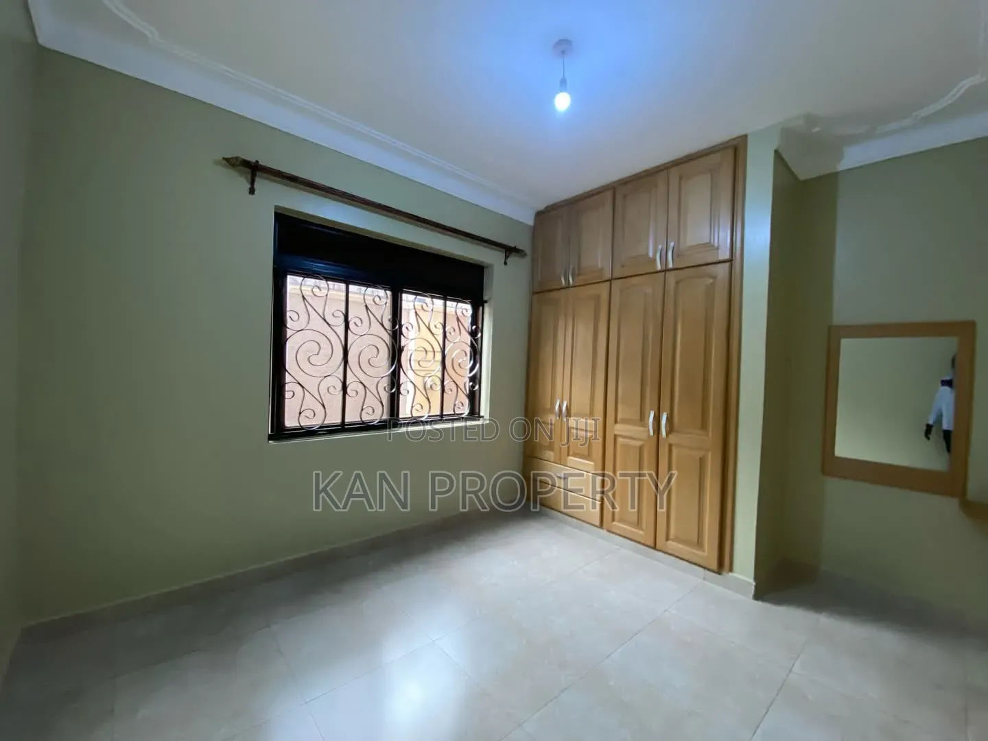 3bdrm Duplex in Muyenga, Central Division for rent