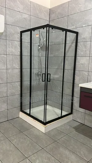 Sqaure Shower Cabins
