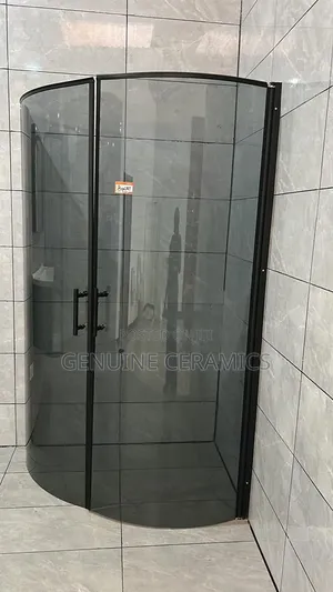 Sqaure Shower Cabins