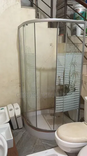 Sqaure Shower Cabins