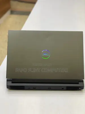 Laptop Dell G15 5511 16GB Intel Core i7 SSD 512GB