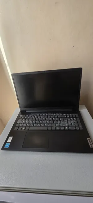 Laptop Lenovo V15 4GB Intel Celeron HDD 1T