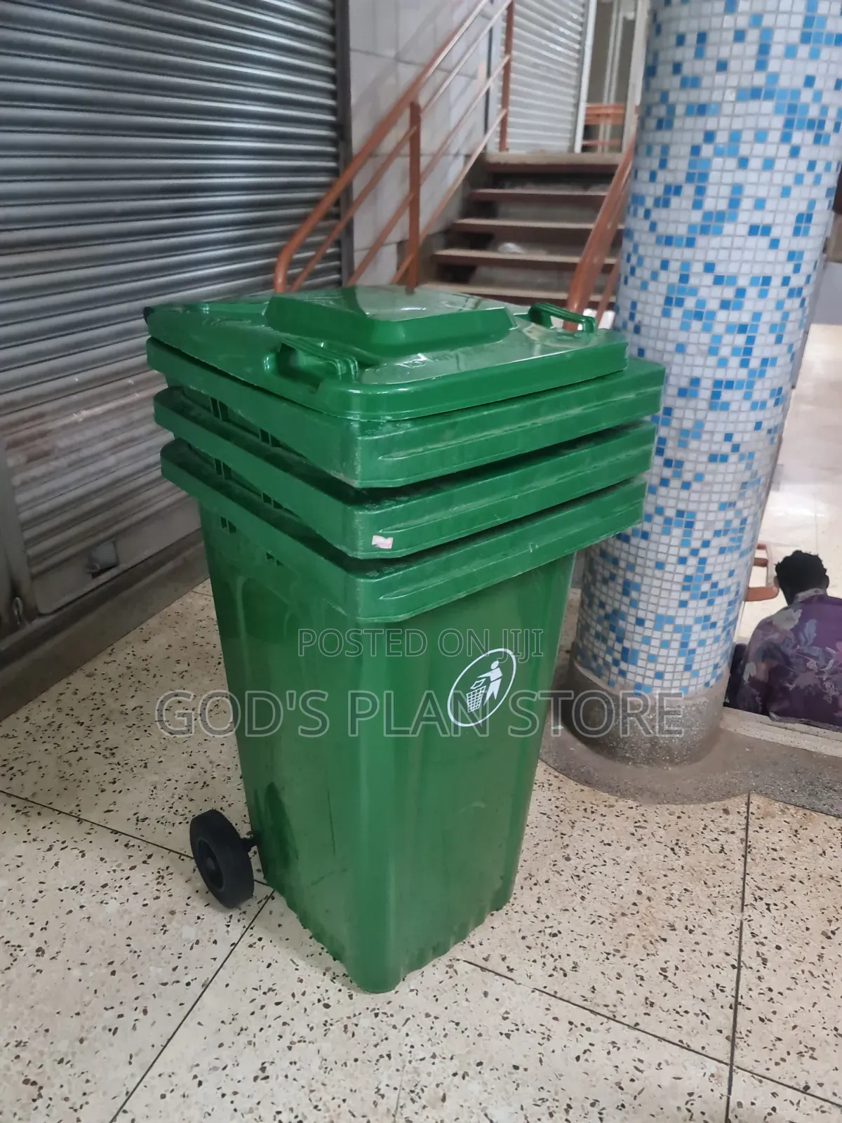 Xedeco 240litres Plastic Dust Bins Plastic Dust Bins