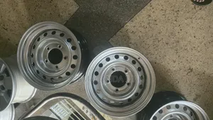 Landcruiser Hard Top Ordinary Rim 5 Holes Rim 16 Tubeless