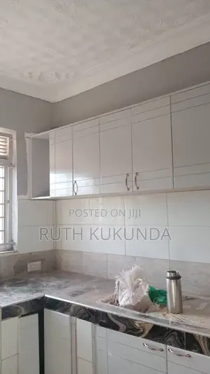 2bdrm House in Nkumbah, Katabi for rent