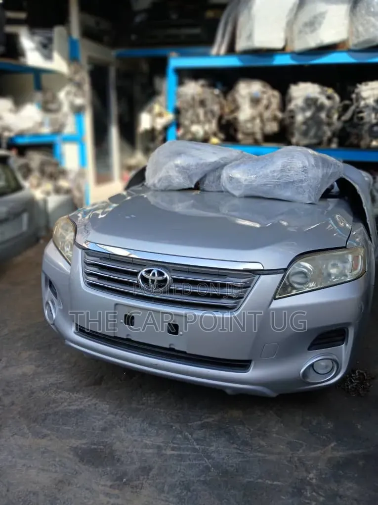 Toyota Vanguard Half Cut