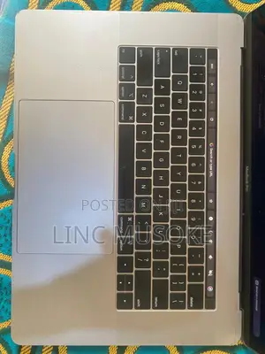 New Laptop Apple MacBook 2018 32GB Intel Core i7 SSHD+SSD 1T