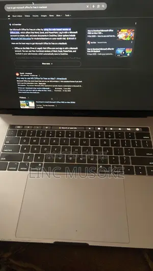 New Laptop Apple MacBook 2018 32GB Intel Core i7 SSHD+SSD 1T