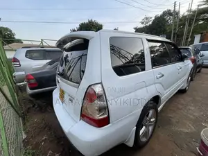 Subaru Forester 2006 White