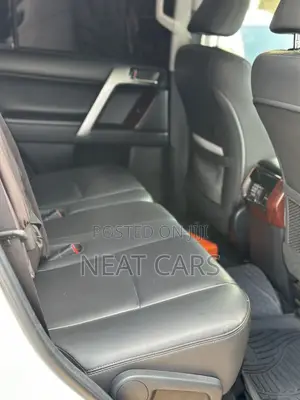 Toyota Land Cruiser Prado 2015 Pearl