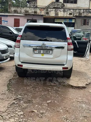 Toyota Land Cruiser Prado 2015 Pearl