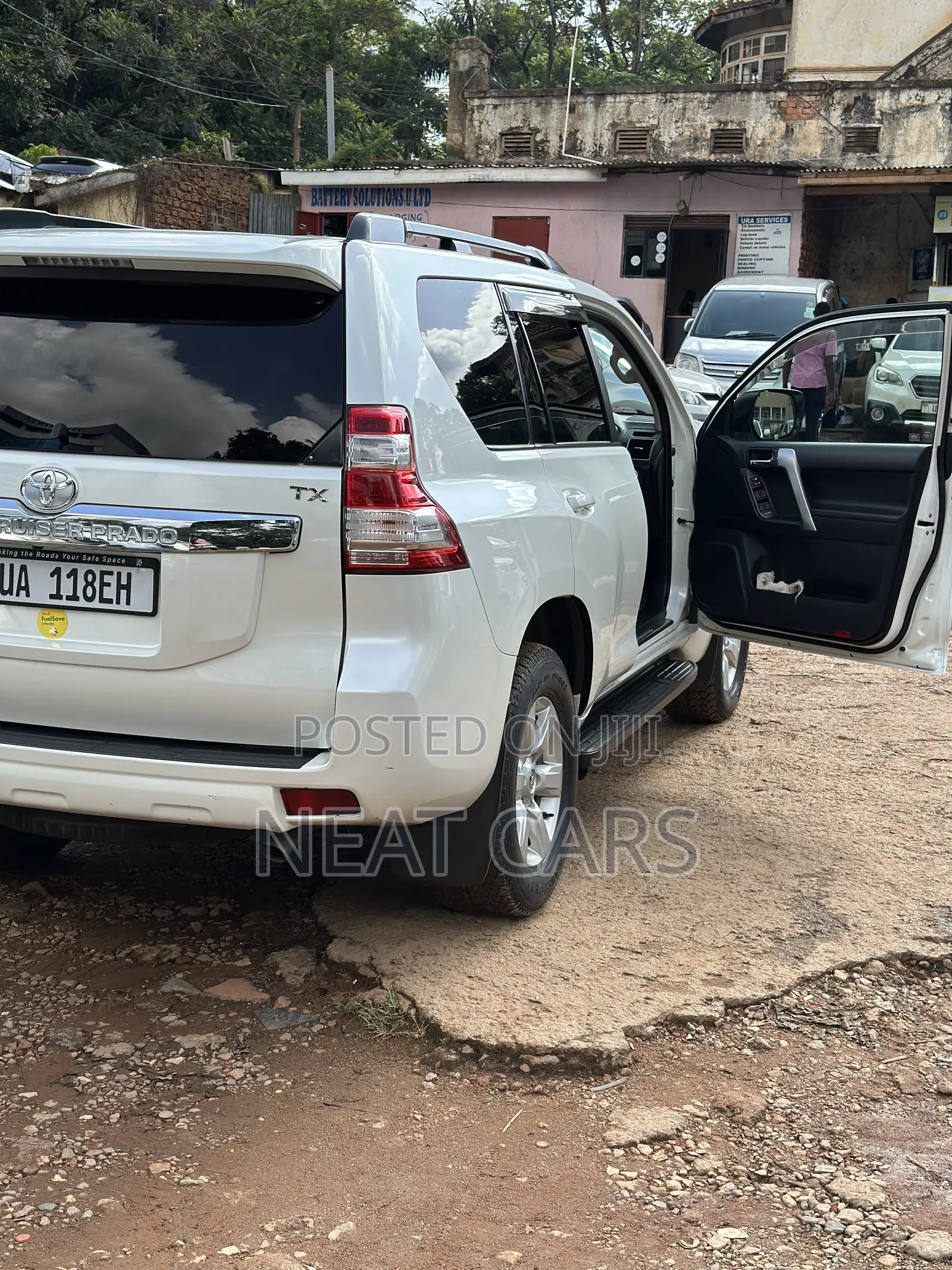 Toyota Land Cruiser Prado 2015 Pearl