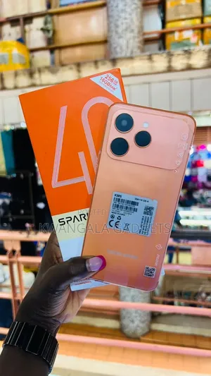 New Tecno Spark 40 256 GB Orange
