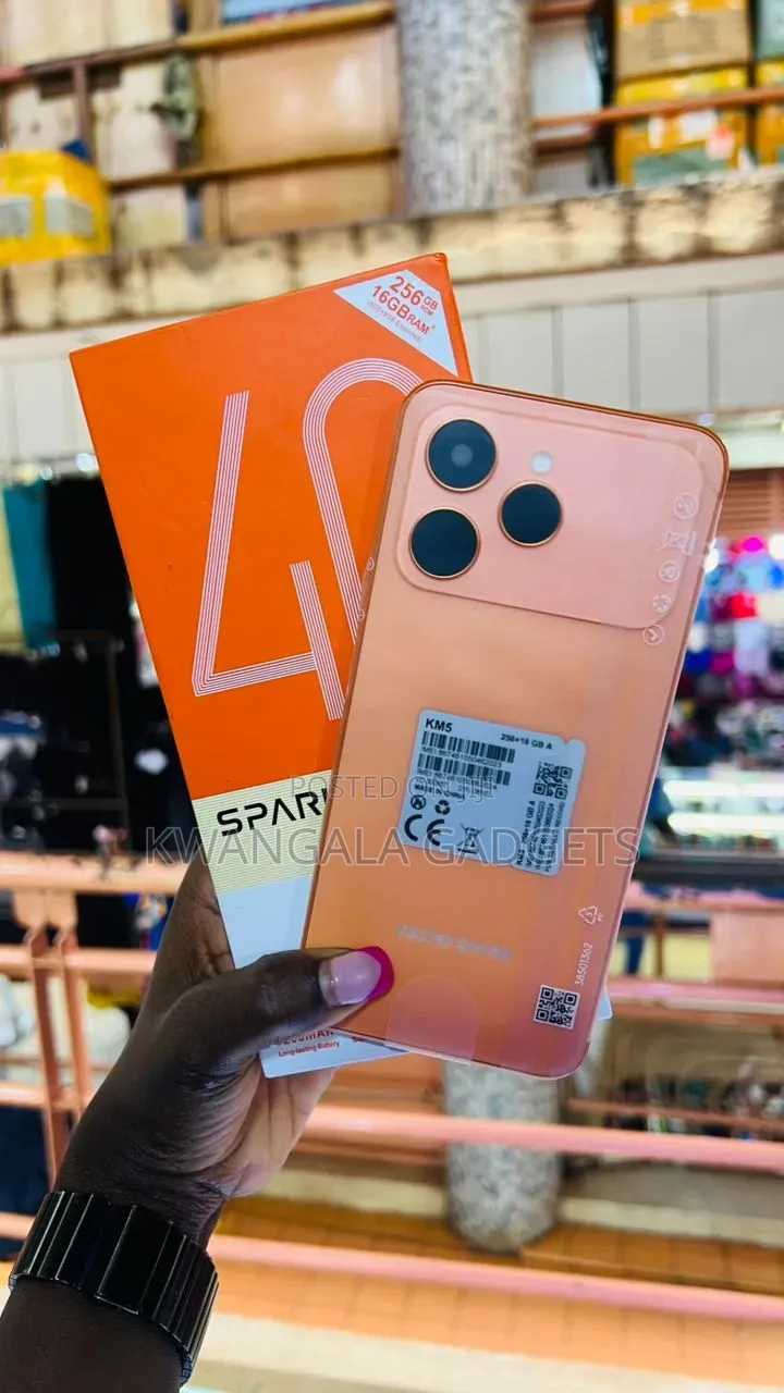 New Tecno Spark 40 256 GB Orange