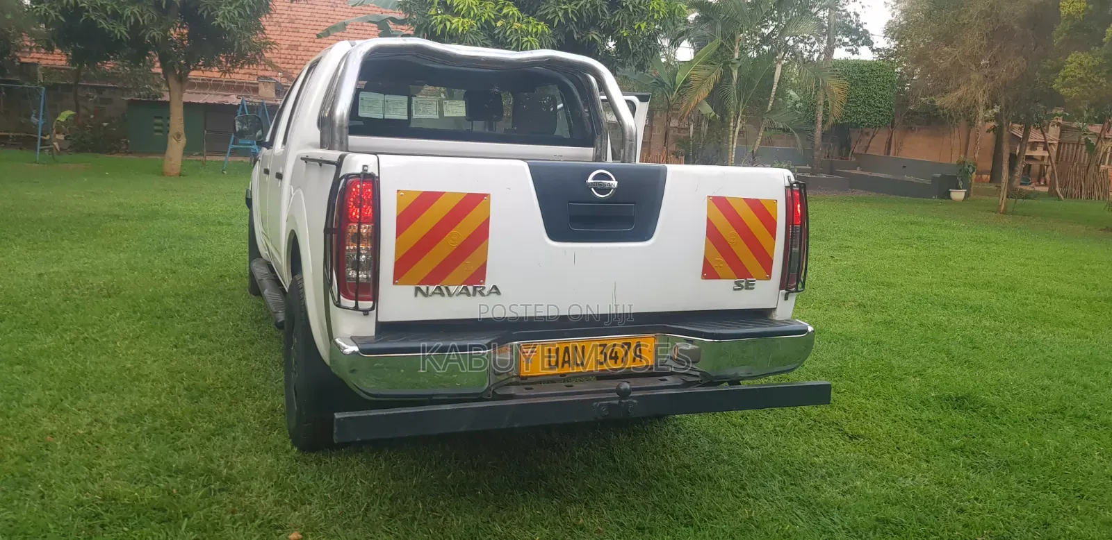 Nissan Navara 2.5 dCi 4x4 2007 White