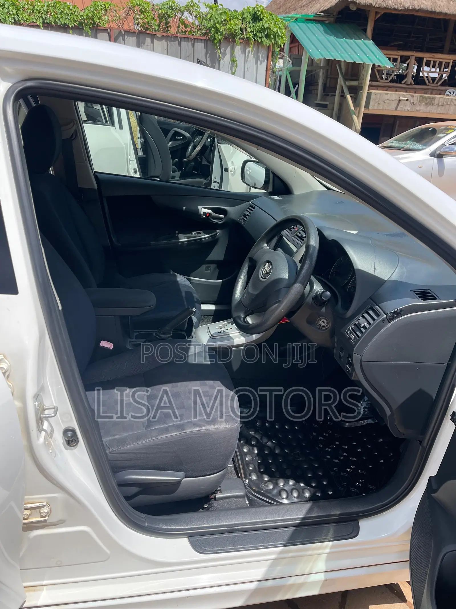Toyota Corolla Fielder 1.5 Petrol FWD 2009 White