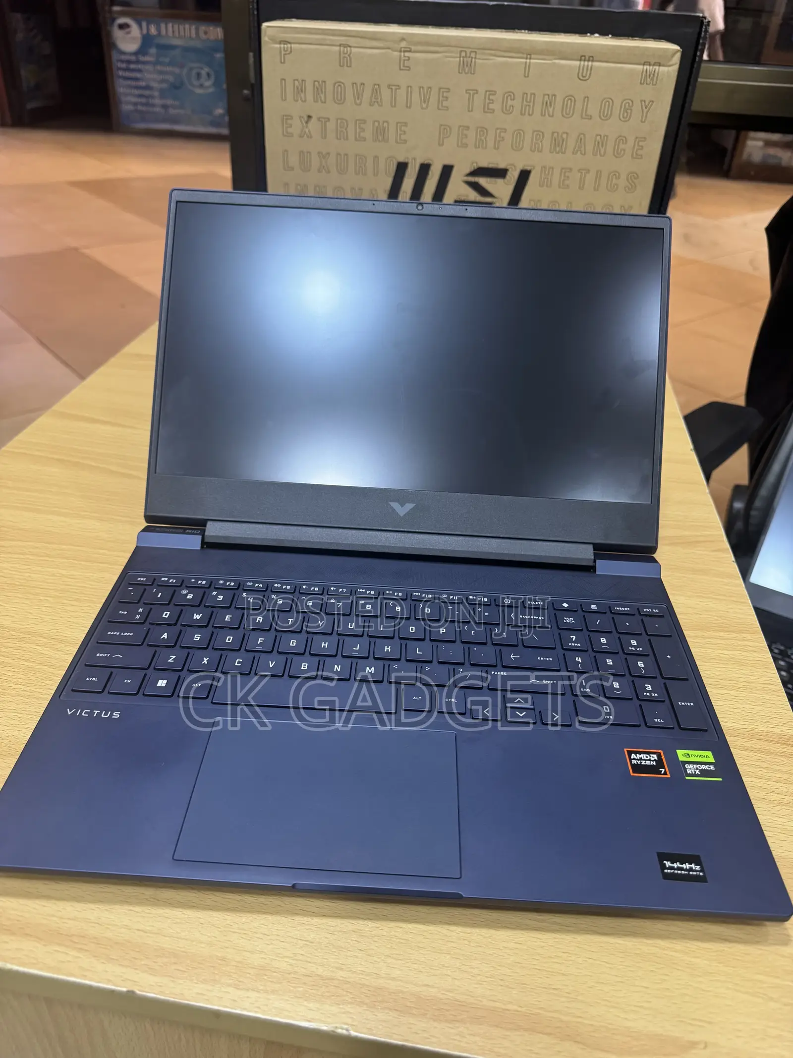 New Laptop HP Victus 15 16GB AMD Ryzen 7 SSD 512GB