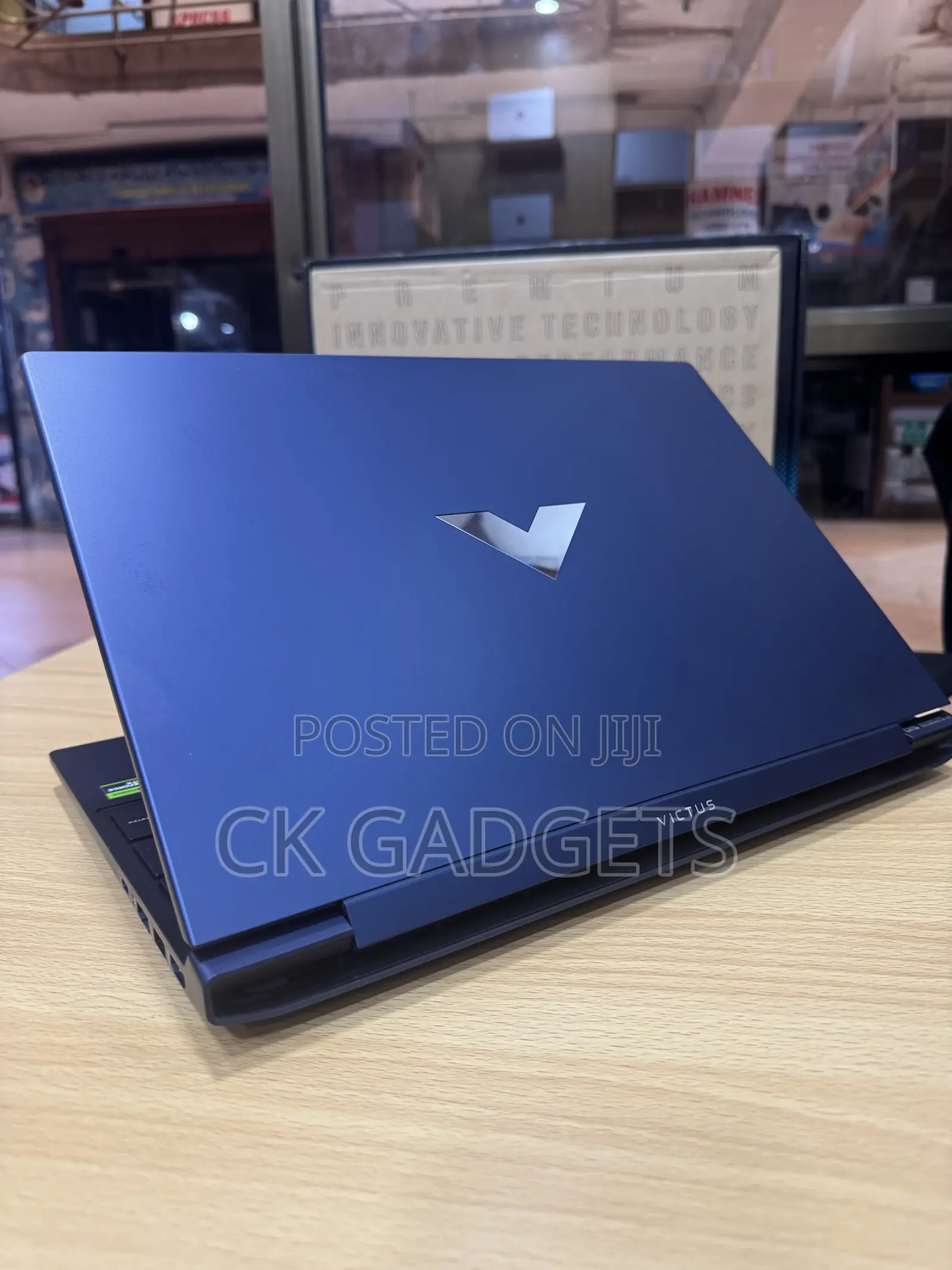 New Laptop HP Victus 15 16GB AMD Ryzen 7 SSD 512GB