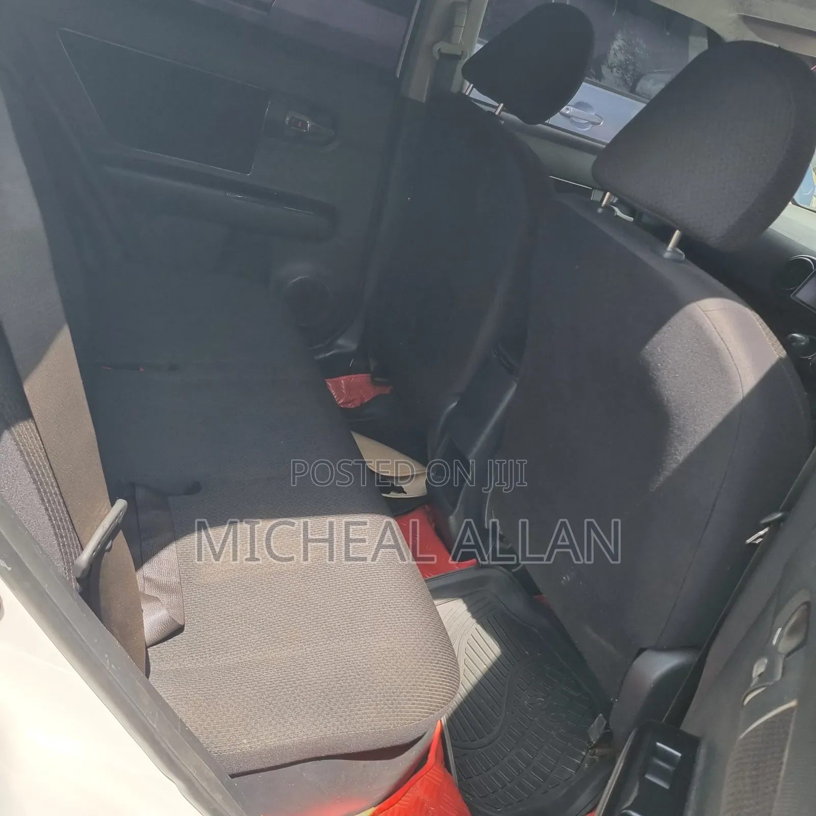 Toyota Corolla Rumion 2010 White