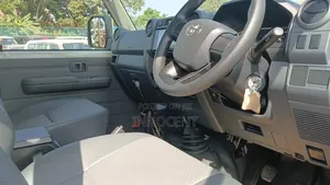 Toyota Land Cruiser 76 Series 2025 White