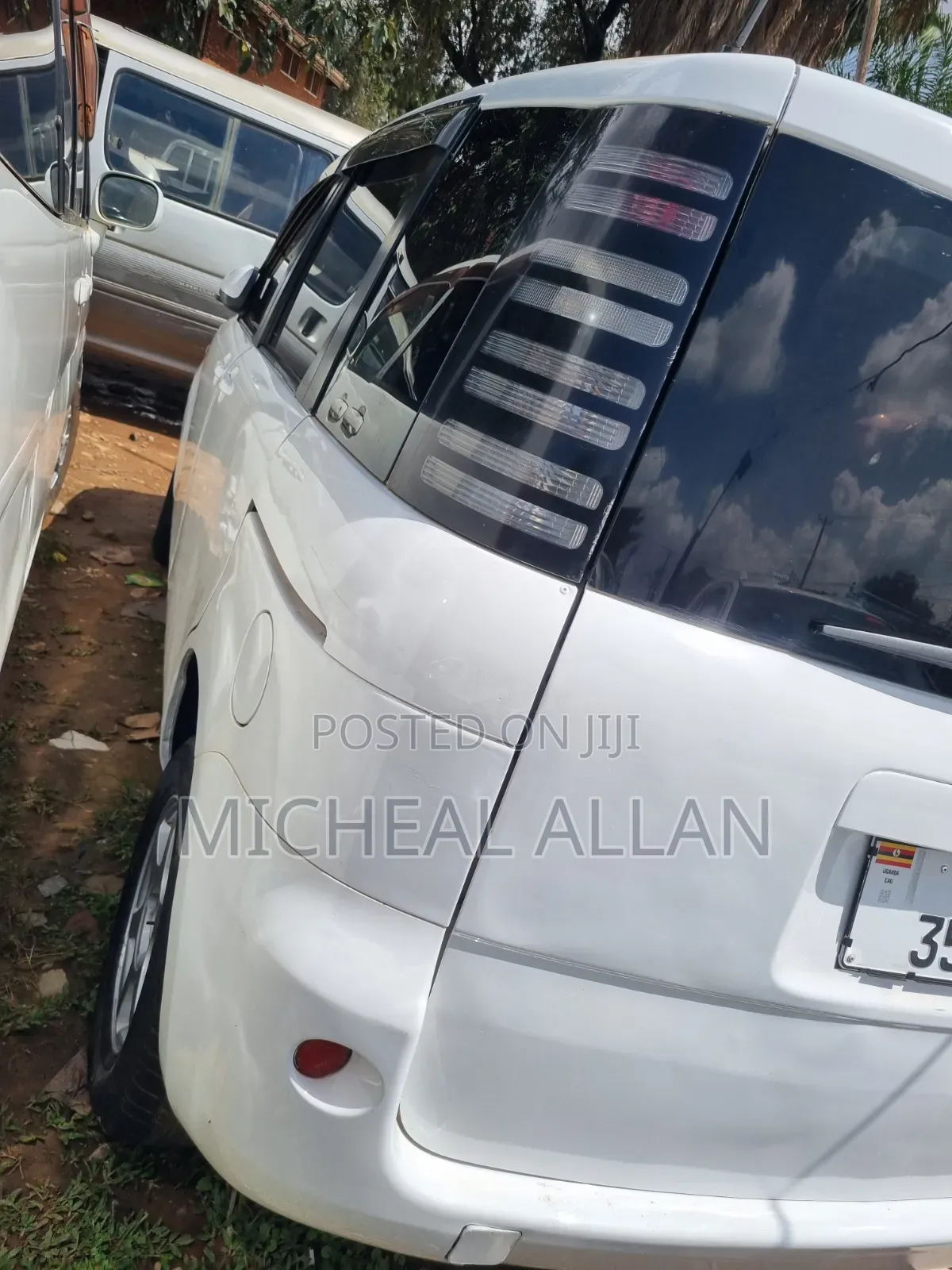 Toyota Sienta 2008 White