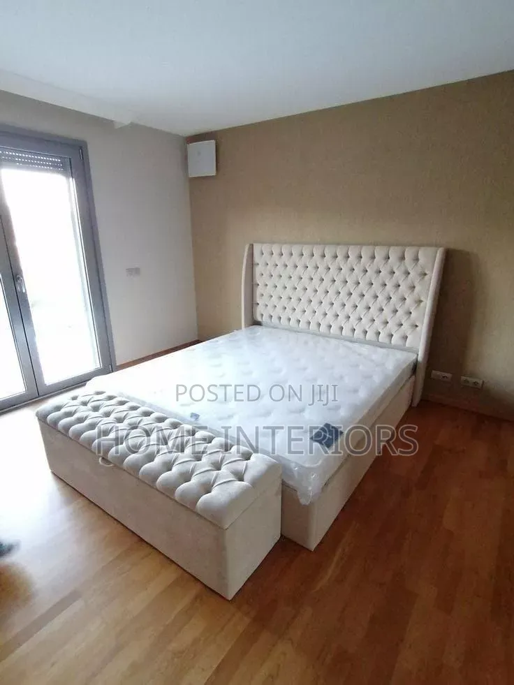 6 by 6 Bed in Gray Color